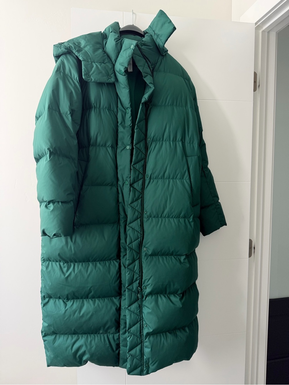 Lululemon Wunder Puff Women's Long Puffer Coat - Everglade Green size 10